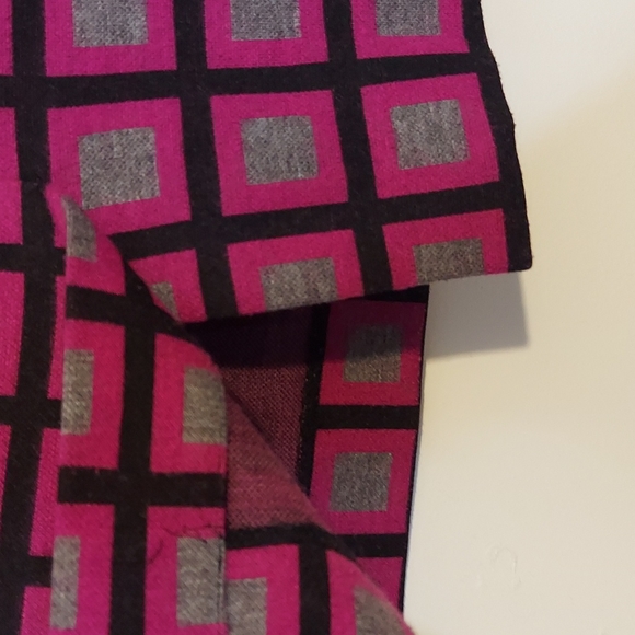 Halogen Geometric Windowpane Print Pencil Skirt Size 4 Pink Grey Black - Picture 9 of 14